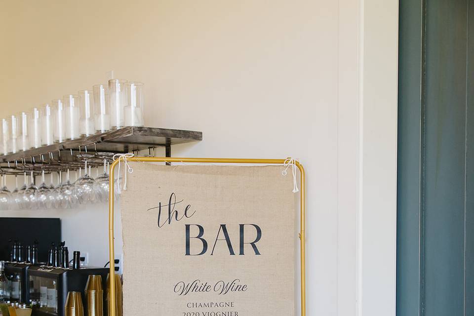 Lounge bar