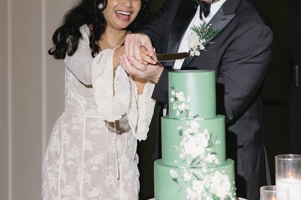 Cake cutting