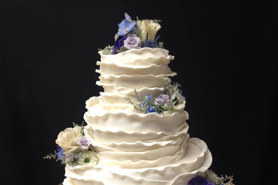Frilled Fondant Cake