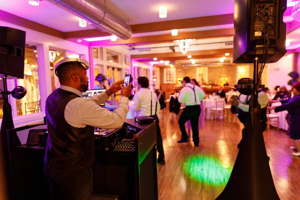 DJ in Action!