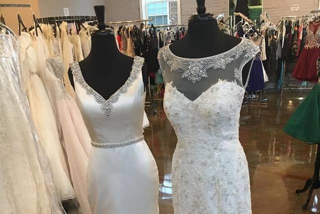 Wedding resale outlet store