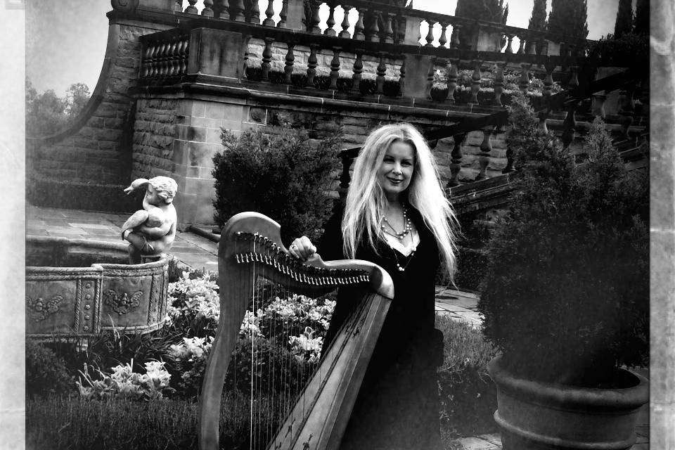 Harpist Carol Tatum
