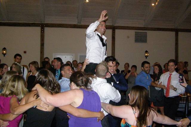 Top Hat Entertainment DJs