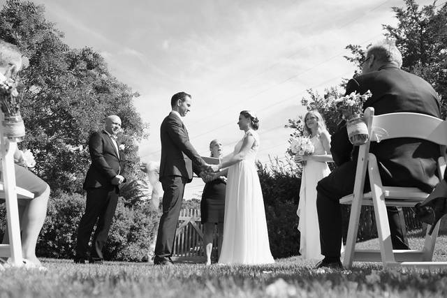 LI Officiant