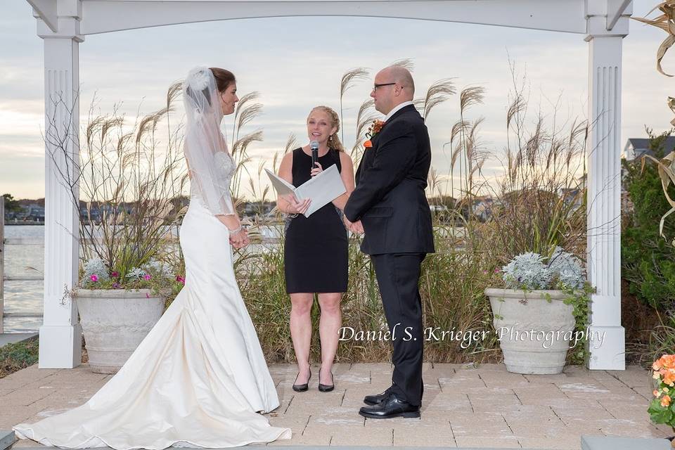 LI Officiant