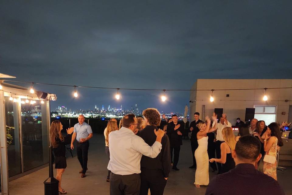 @Cityviewrooftop