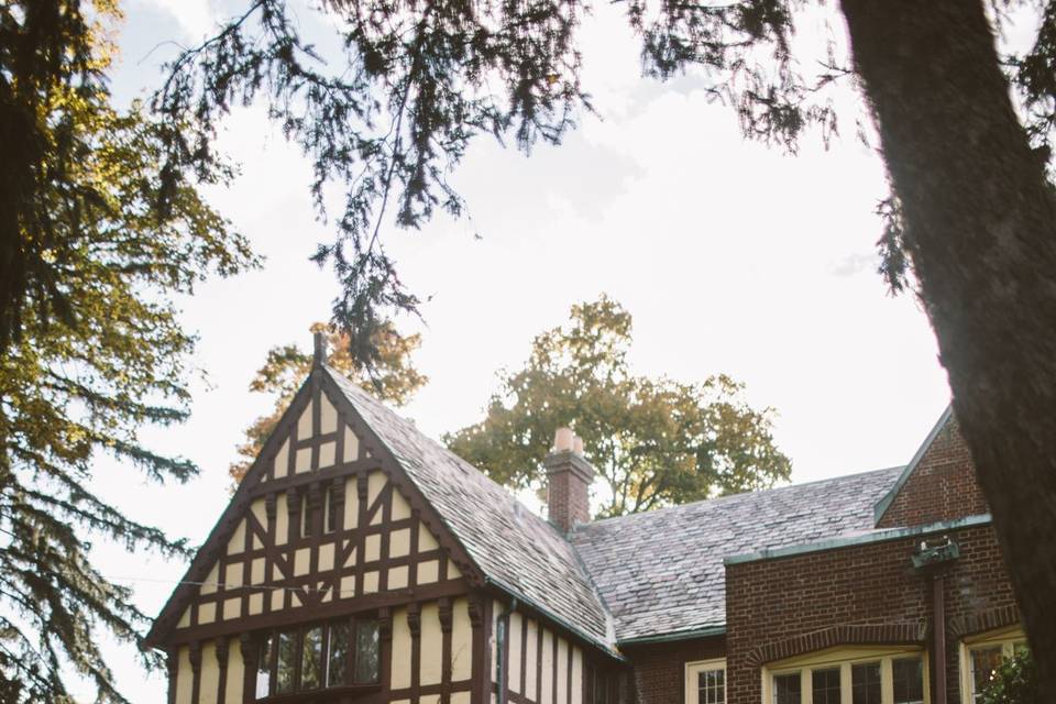 The English Inn, Restaurant & Pub