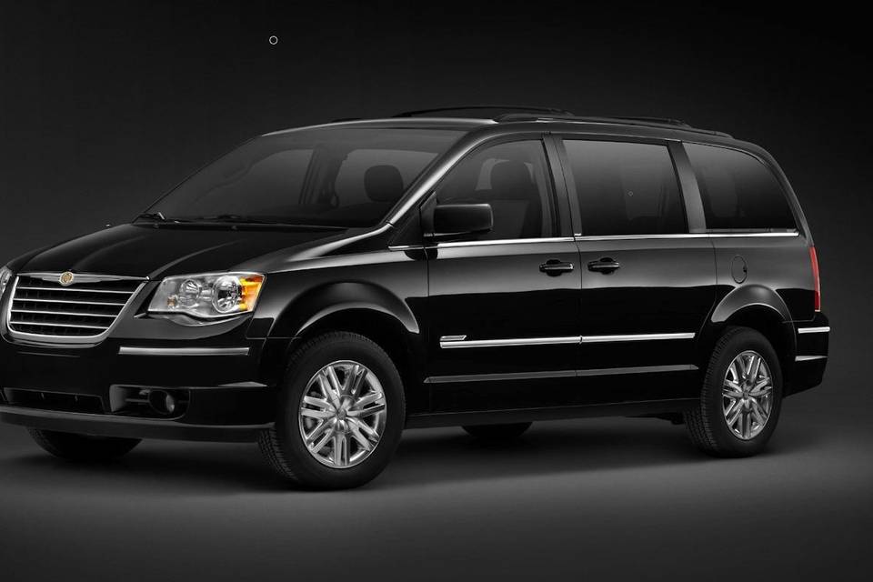 Luxury minivan