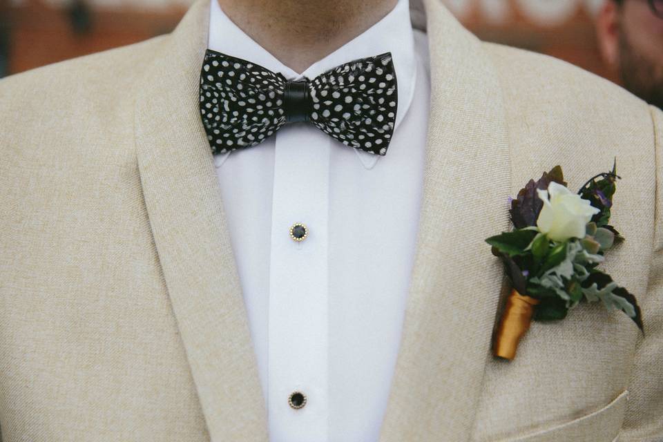 Groom details - attire by Cape Fear Formal Wear. Flowers by The Petal & The Pearl Events. Photo by Lightbloom Photography.