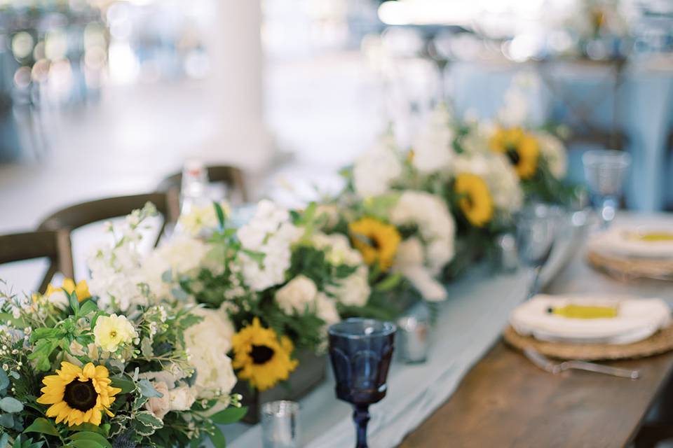 Guest Tablescape