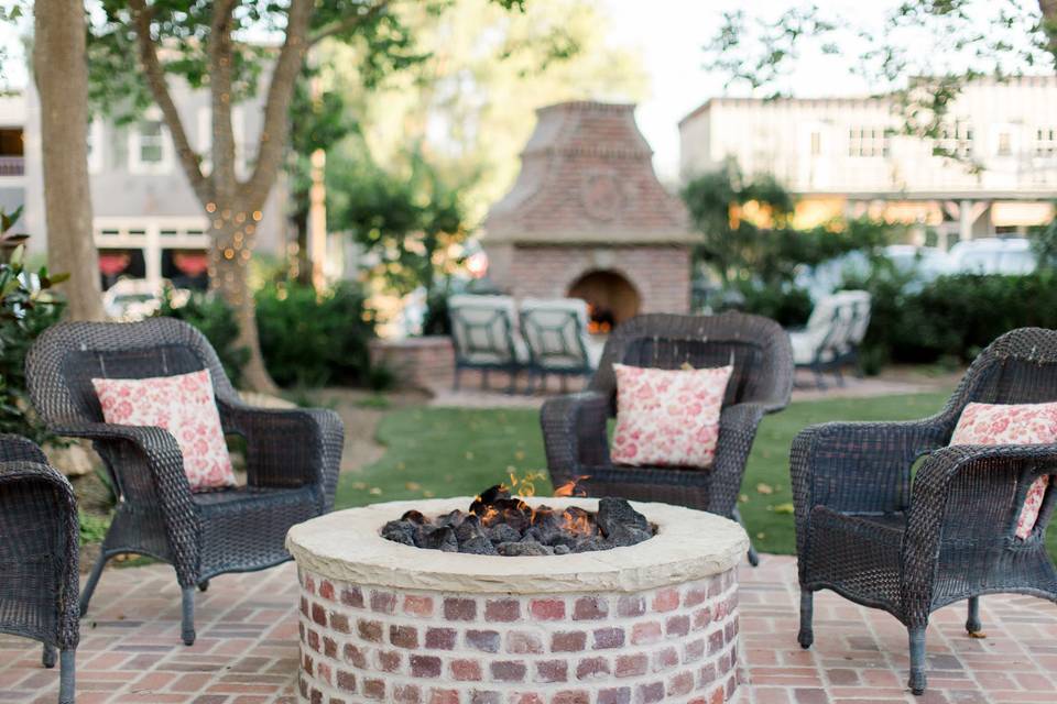 Outdoor fire pit area