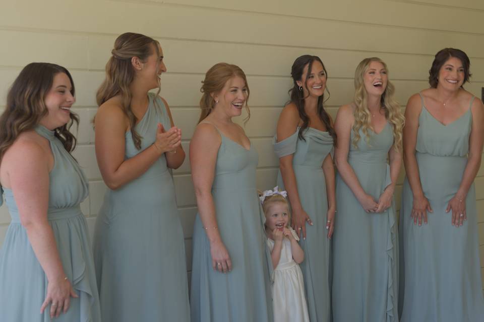 Bridesmaids first look