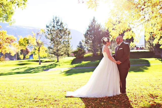 Portrait by the trees - Samantha Hanny Photography