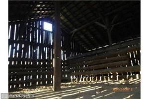 Harlequin Farms & Barn