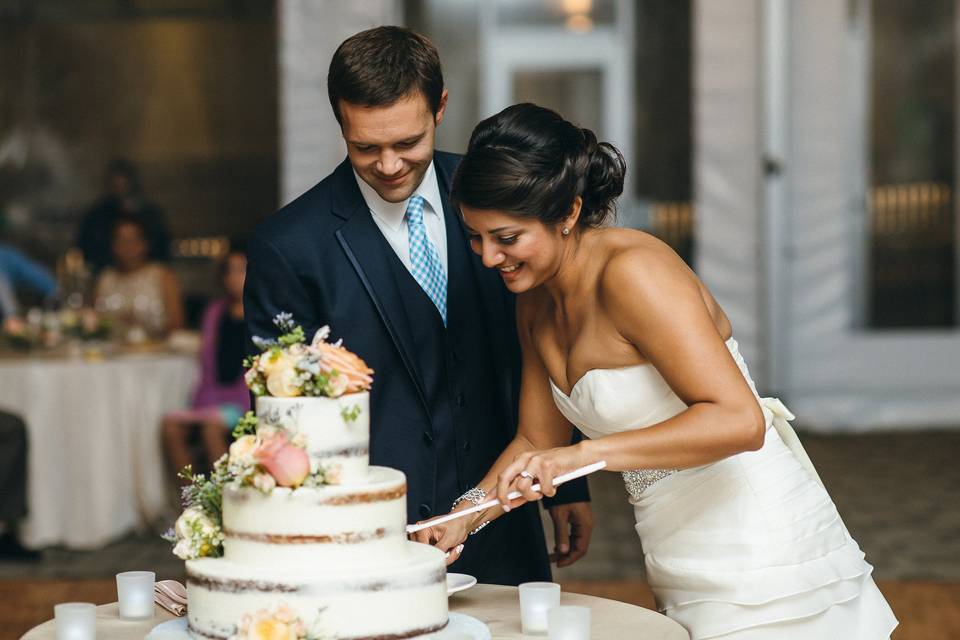 Cake cutting