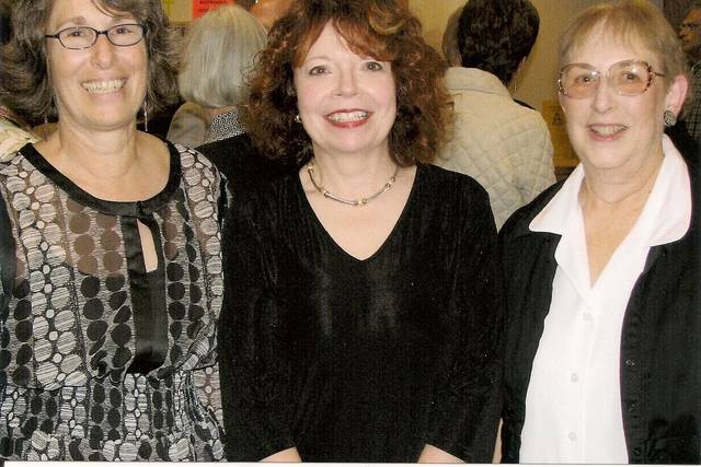 Trio Alla Breve    Jane, Pam, Carol