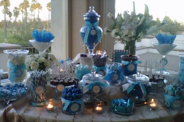 Blue and white candy buffet at Menifee Lakes, Ca