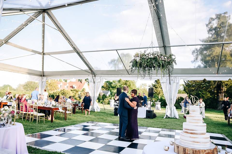 Sotterley Garden Wedding Dance
