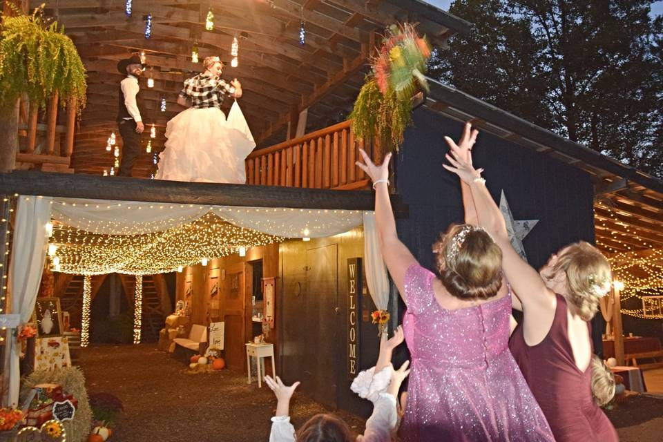 The bouquet toss