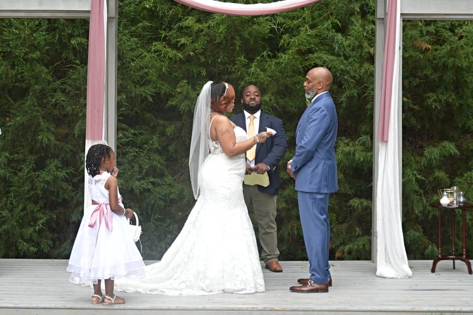 Bride reads vows to groom