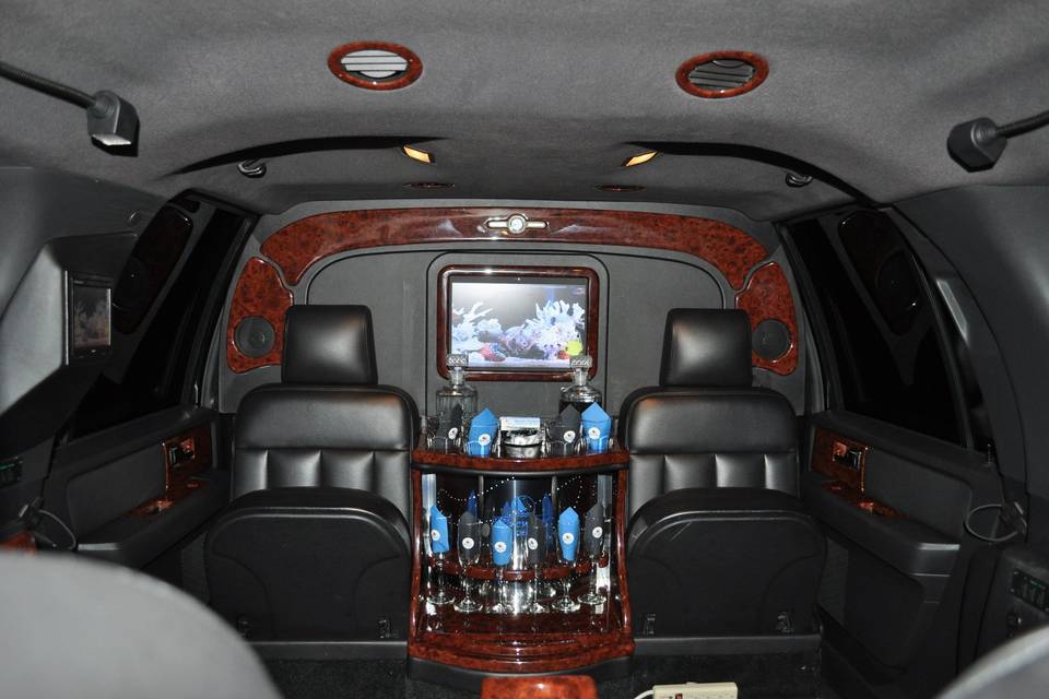 Blue Water, by Limousine from South Coast Limousines