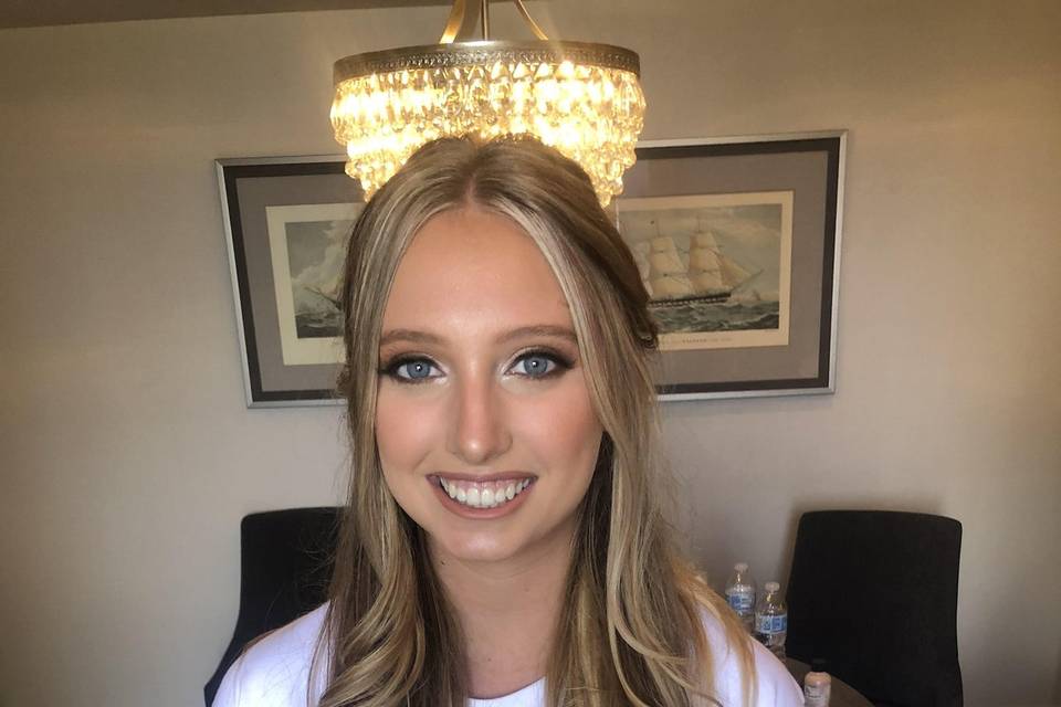 Bridesmaid makeup