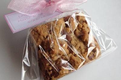 Crumb Brownie with Custom Favor Tag and Ribbon