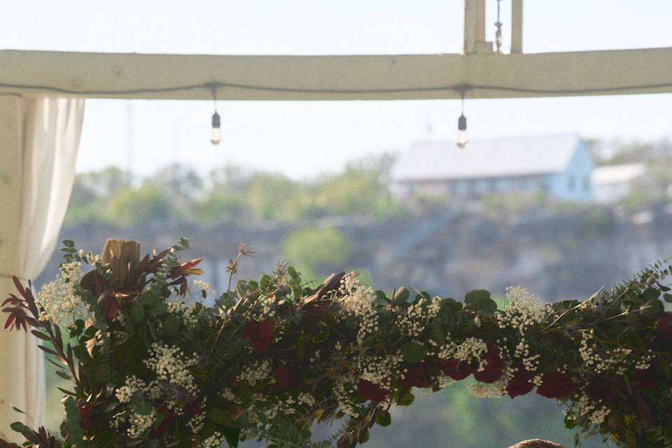 Spicewood, TX spring wedding