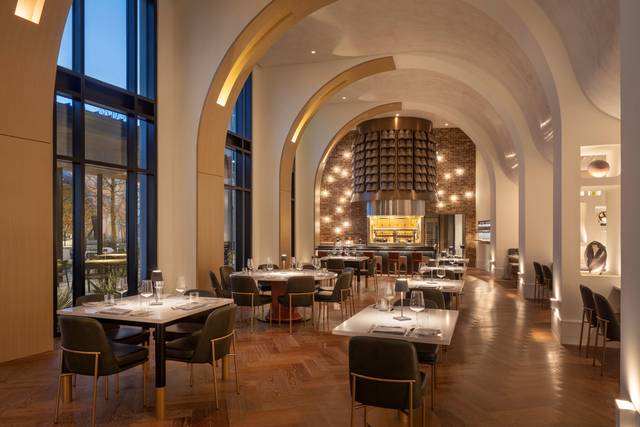 Oak & Amber Dining