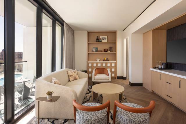 Parkview Balcony Suite Living