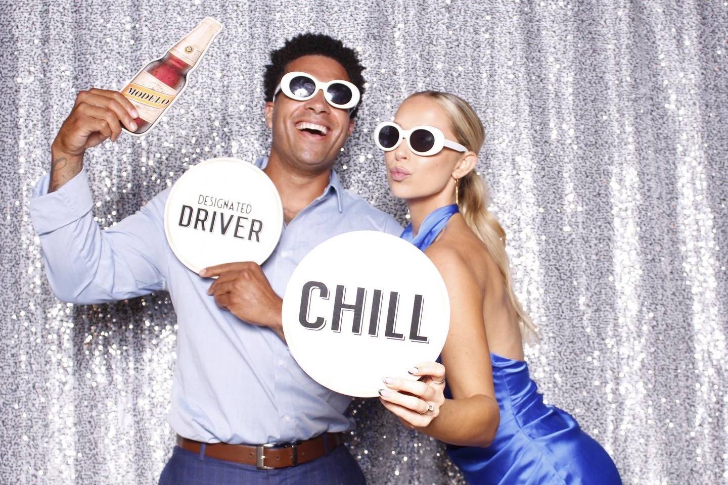 Shutter Bus Co. - Photo Booth - Ventura, CA - WeddingWire