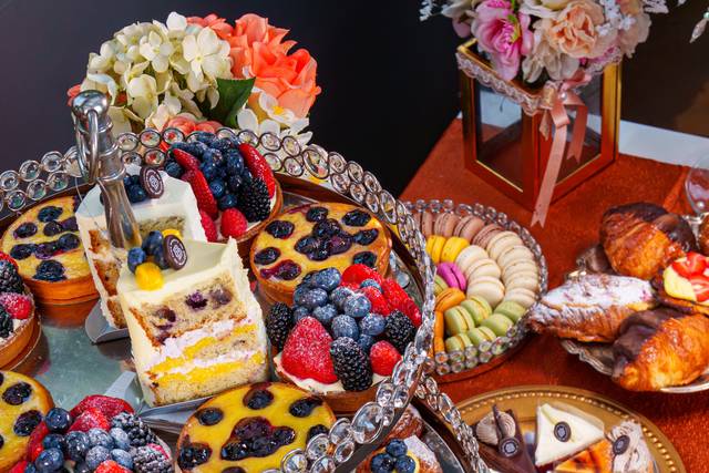 Fruit Tower & Cake Slices