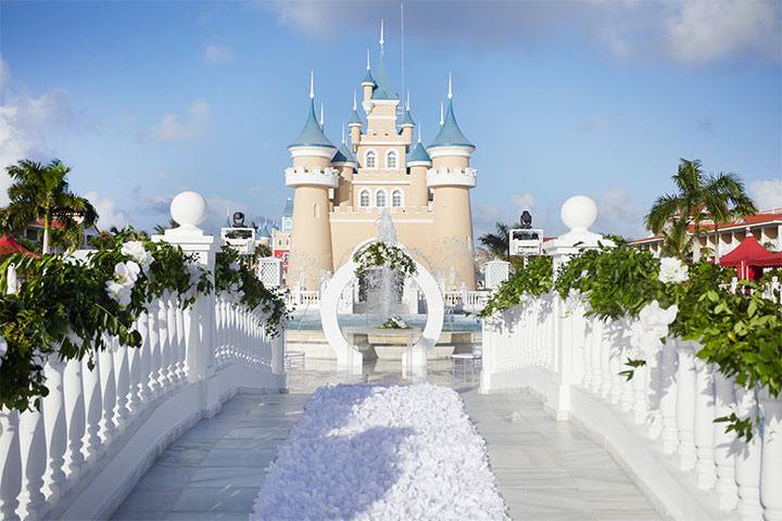 Wedding Ceremony at Fantasia