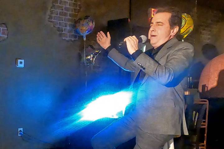 Singing with spotlights