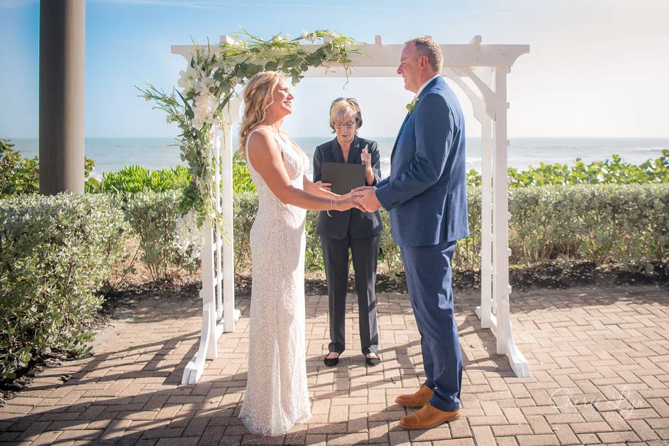 Ocean Deck, Ceremony