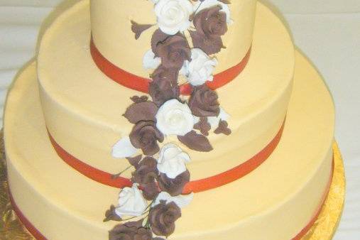 3-Tier Ivory and Chocolate