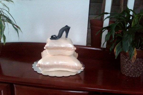 Cakes By Emy