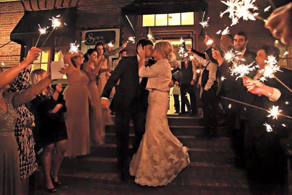 Couple kiss