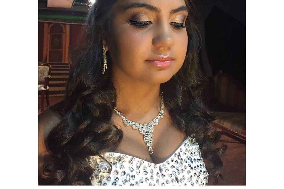 R.O.T Glamour make-up