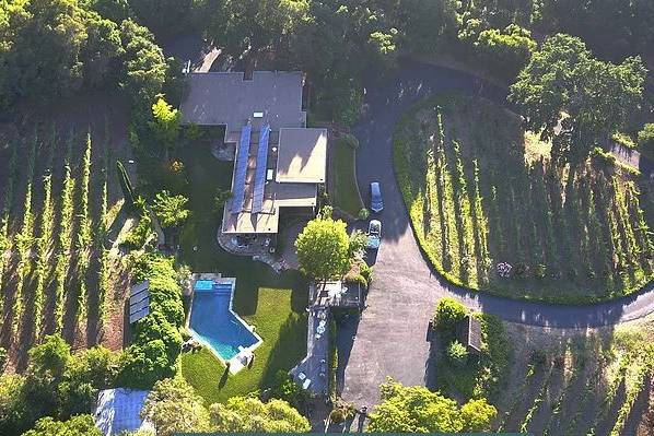 Sarahills Vineyards
