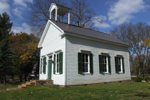 This quaint church was built in 1875 and is the perfect location for a small to moderately-sized ceremony (capacity of 85).  No limiations on celebrants/officiants.