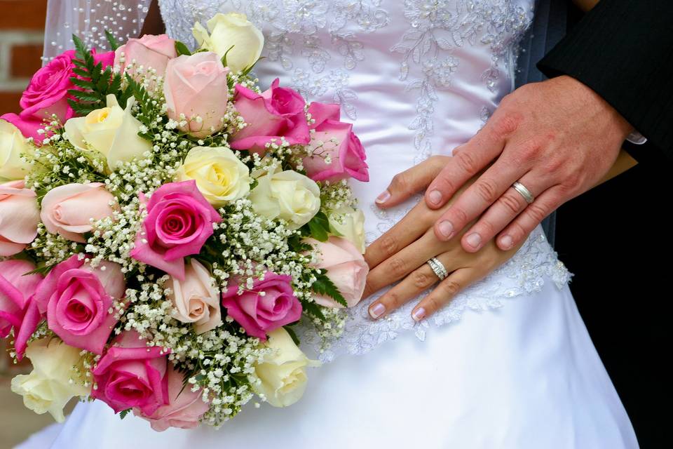 Ring and bouquet details