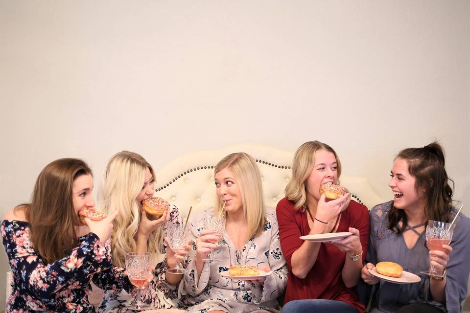 The bride with her bridesmaids