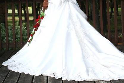 Bridal portrait of the dress captured on the deck at Mililani Woods.