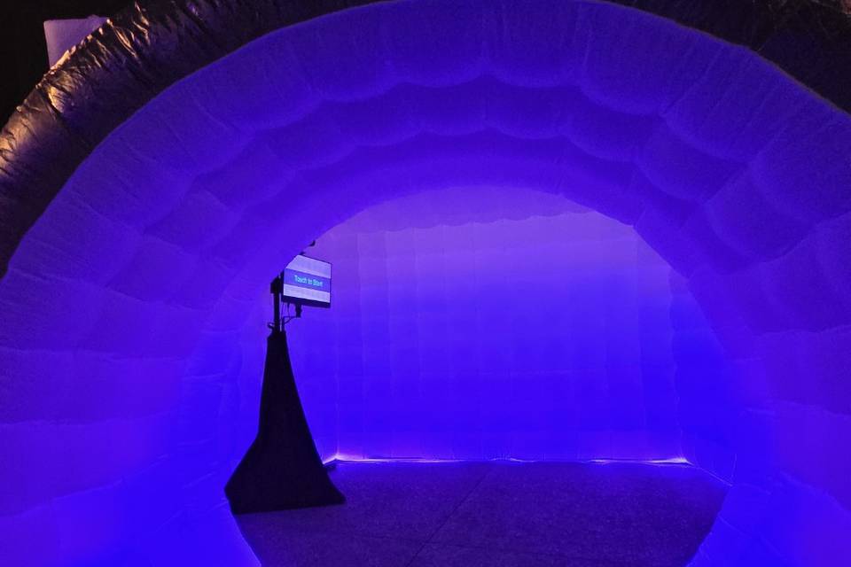 Newest enclosed booth