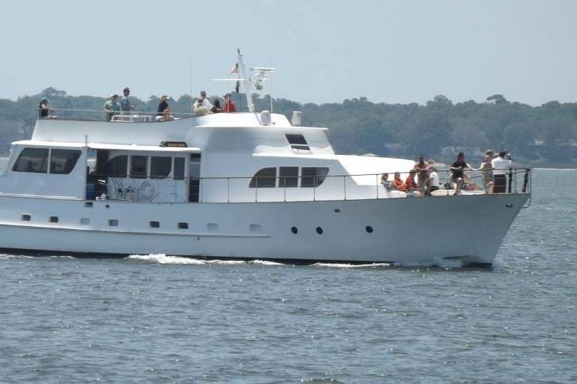 Southern Drawl Yacht Charters & Events