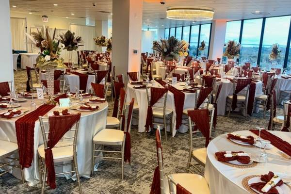 Suite 1400 Tables