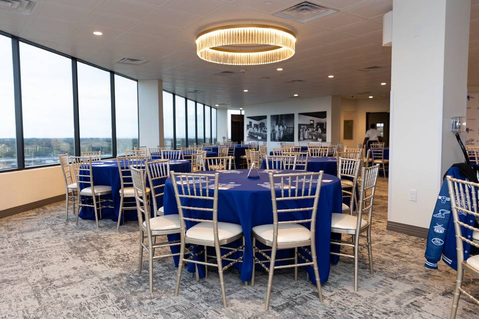 Suite 1400 Tables