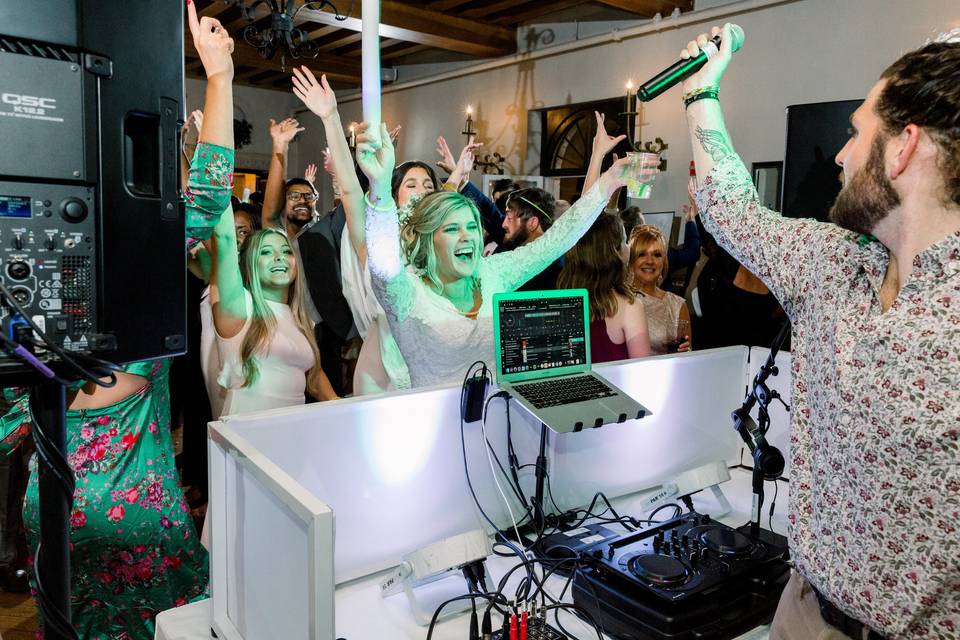 The 10 Wedding DJs in Richmond -