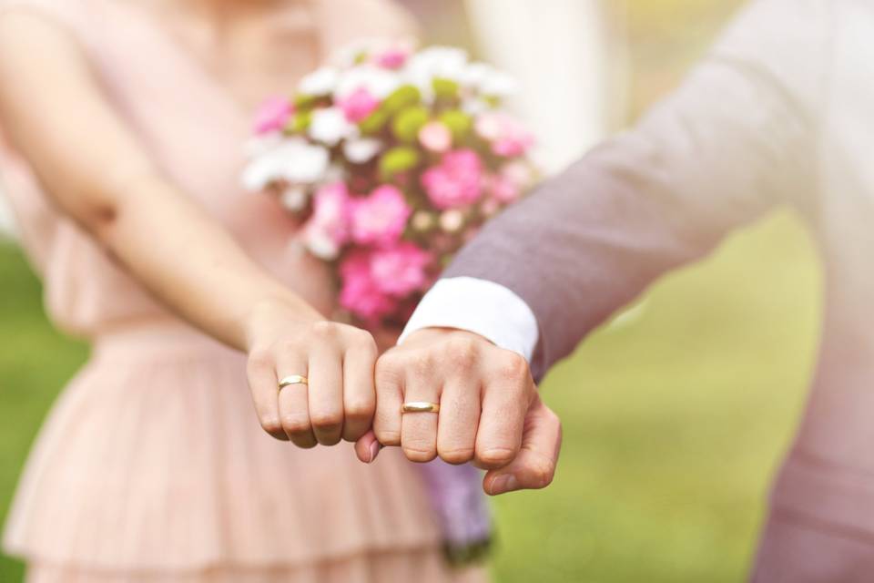 beautiful-wedding-couple-enjoying-wedding-2026-01-07-00-23-27-utc.JPG